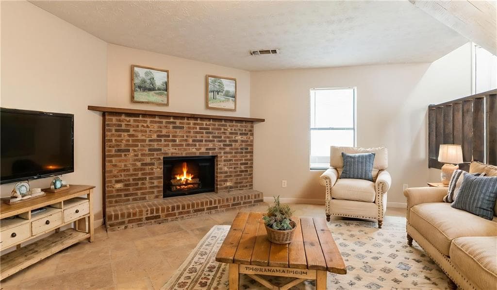 3 bedroom, 2 bathroom, 1,630 sq ft single family residence for sale at 3830 Chimney Stone Court, Ellenwood, GA 30294 — photo 4