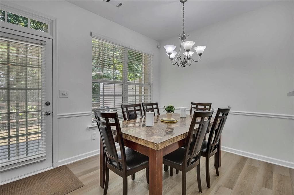 3 bedroom, 3 bathroom, 1,903 sq ft townhouse under contract at 2700 Pierce Brennen Court, Lawrenceville, GA 30043 — photo 10