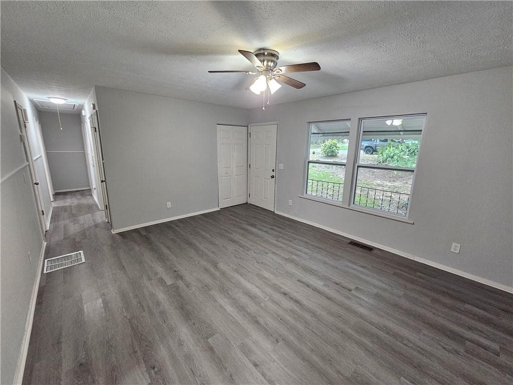 3 bedroom, 2 bathroom, 1,329 sq ft single family residence under contract at 1711 Rock Cut Road, Conley, GA 30288 — photo 3