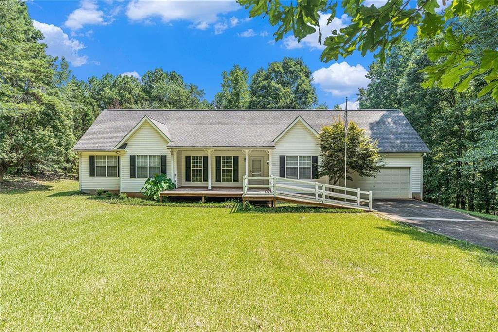 817 New Hope Road, Mcdonough, GA 30252 — most recent listing photo