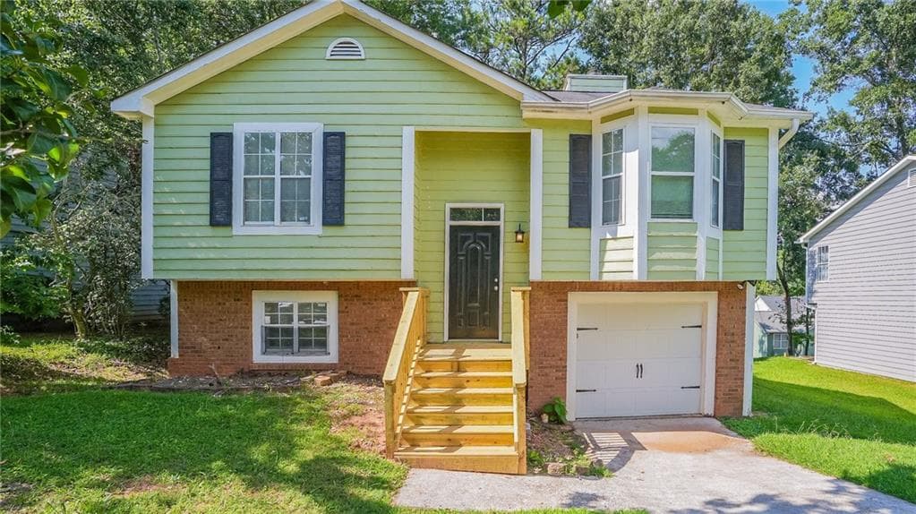 5042 Chadwick Court, Decatur, GA 30035 — most recent listing photo