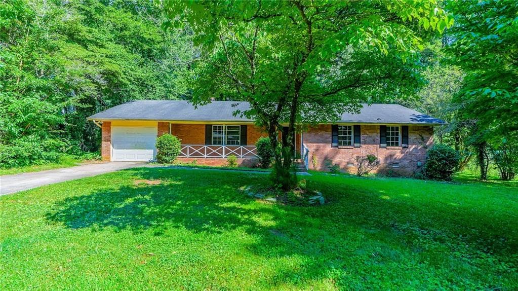3 bedroom, 2 bathroom, 1,373 sq ft single family residence sold at 4623 Birch Ridge Trail, Stone Mountain, GA 30083