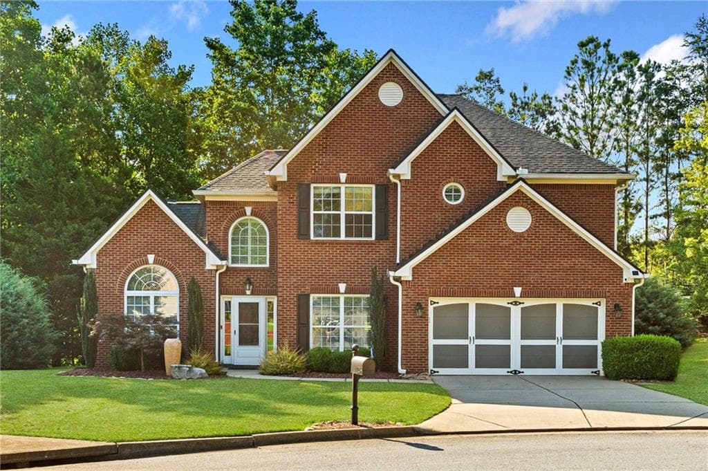 4 bedroom, 3 bathroom, 2,495 sq ft single family residence sold at 214 White Cloud Run, Canton, GA 30114