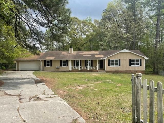 2177 E Chester Circle