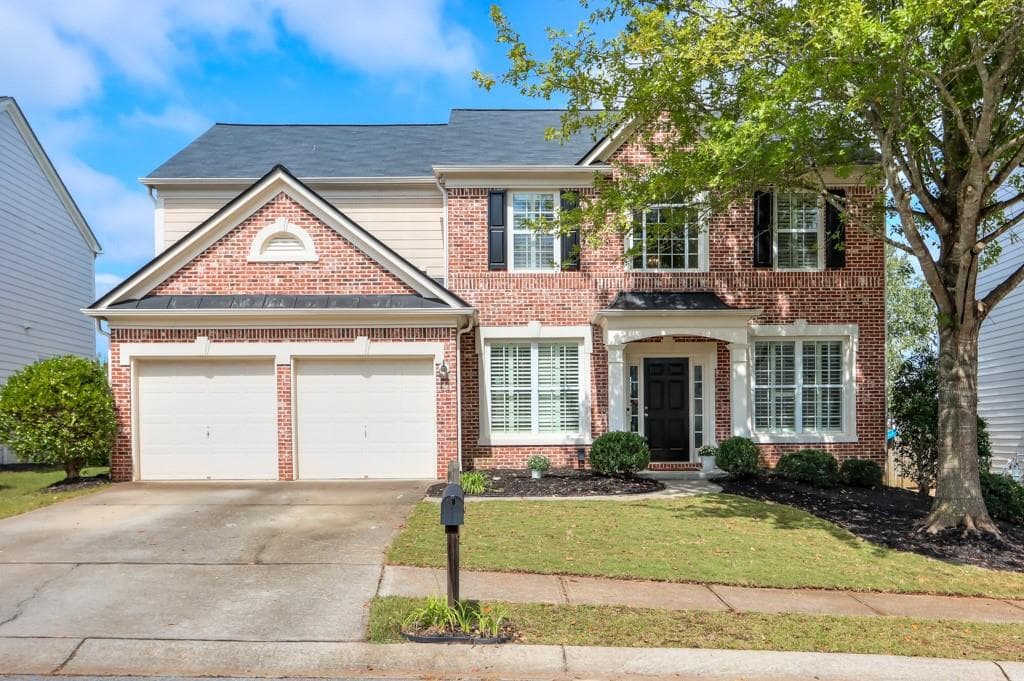 4 bedroom, 3 bathroom, 2,416 sq ft single family residence sold at 525 Papillion Trace, Woodstock, GA 30188