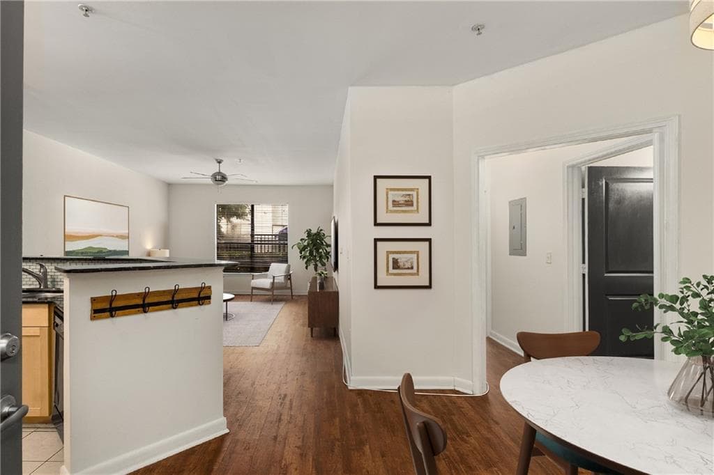 1 bedroom, 1 bathroom, 793 sq ft condominium sold at 821 Ralph McGill Boulevard 3116, Atlanta, GA 30306