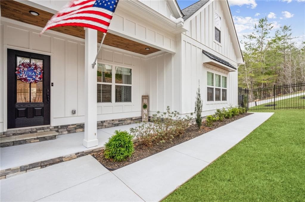6185 White Way, Gainesville, GA 30506 — most recent listing photo