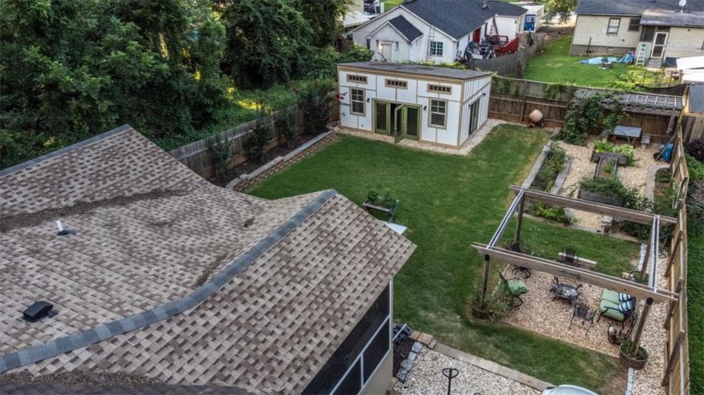 2 bedroom, 1 bathroom, 1,103 sq ft single family residence sold at 1341 AVON Avenue, Atlanta, GA 30310
