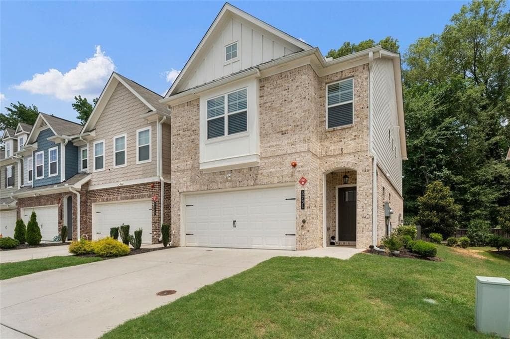3 bedroom, 3 bathroom, 1,973 sq ft townhouse sold at 3731 GARDENWICK Road, Powder Springs, GA 30127