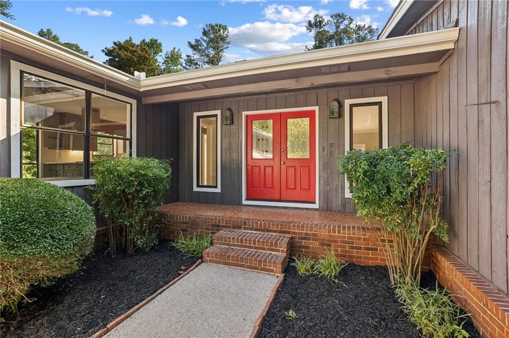 230 Hollyberry Court, Roswell, GA 30076 — most recent listing photo