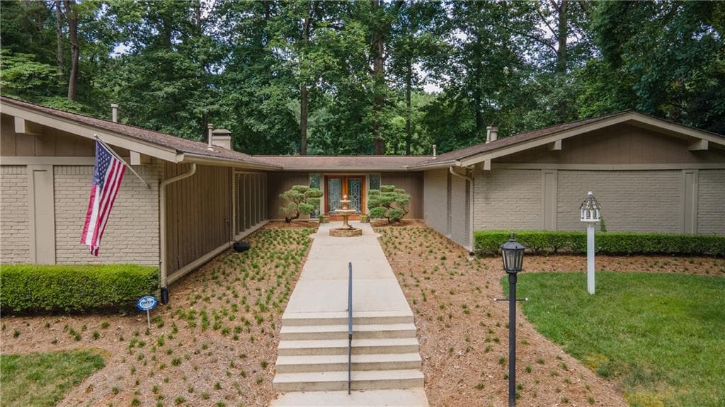 3623 Sunderland Circle, Brookhaven, GA 30319 — most recent listing photo