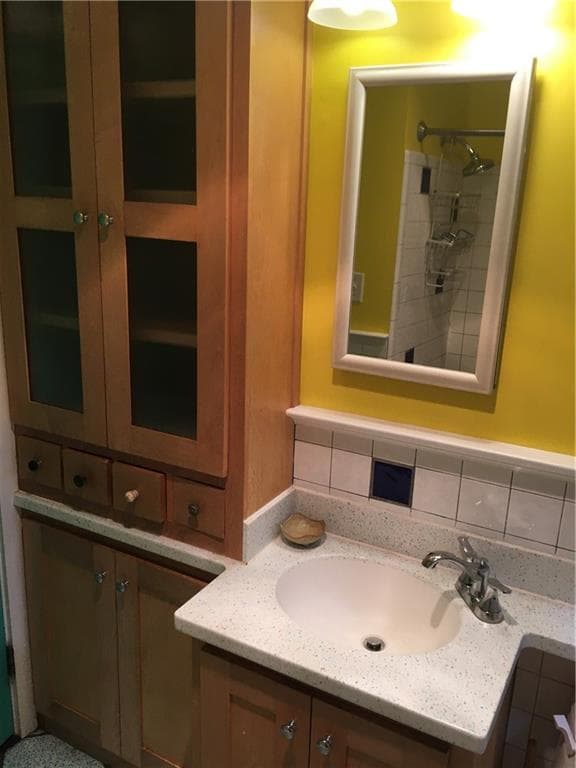 3 bedroom, 2 bathroom, 1,576 sq ft single family residence for sale at 136 Bucher Drive, Decatur, GA 30030 — photo 10