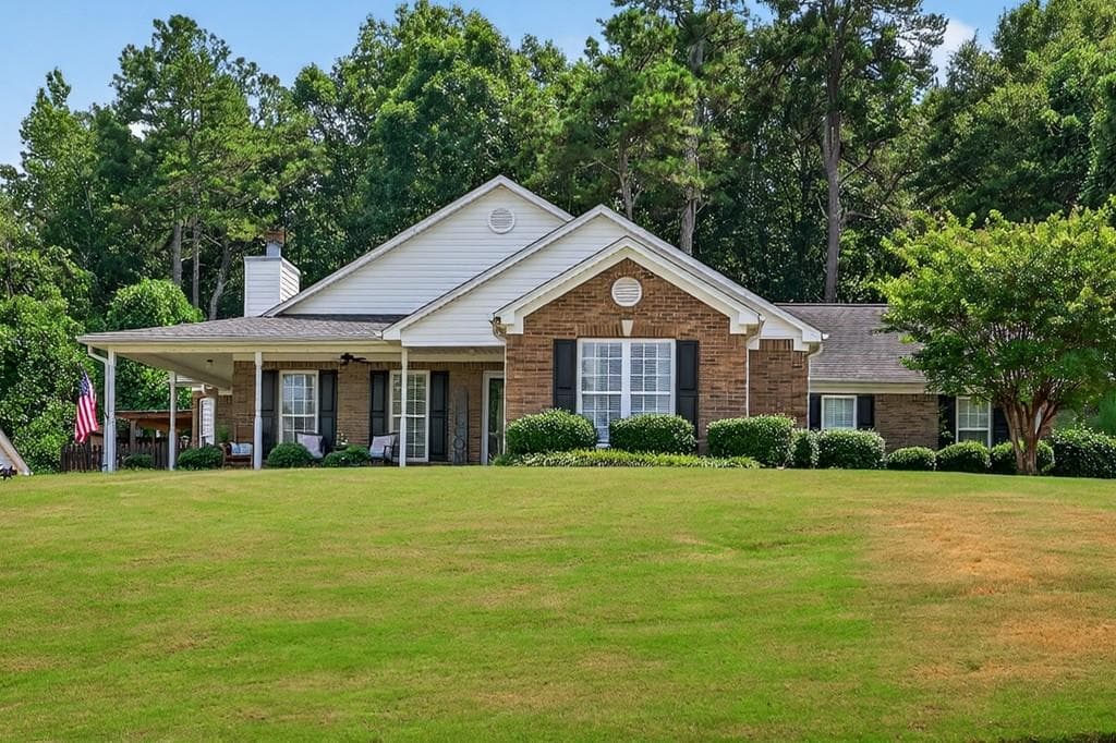 726 Overlook Drive, Winder, GA 30680 — most recent listing photo
