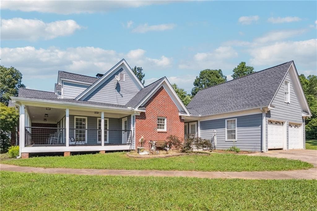 5 bedroom, 4 bathroom, 3,965 sq ft single family residence sold at 3975 Mcconnell Road, Cumming, GA 30028