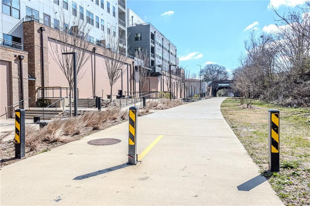 single family residence for sale at 1981 Lois Place, Atlanta, GA 30318 — photo 10