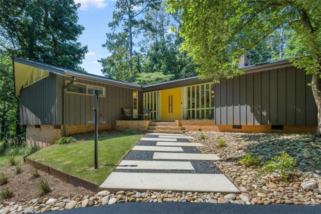 2066 Fairgreen Drive, Tucker, GA 30087 — most recent listing photo