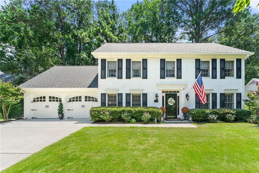 4 bedroom, 3 bathroom, 2,607 sq ft single family residence sold at 2282 Pine Warbler Way, Marietta, GA 30062