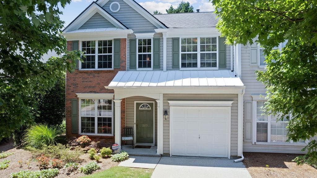 5377 Medlock Corners Drive, Peachtree Corners, GA 30092 — most recent listing photo