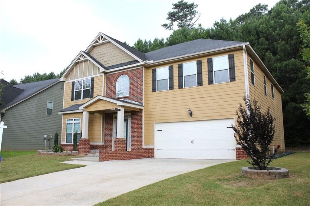4 bedroom, 3 bathroom single family residence sold at 313 Pennant Lane, Fairburn, GA 30213