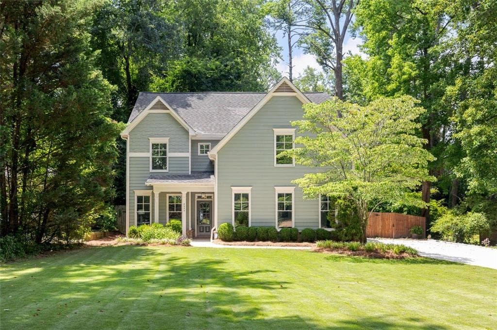 2555 Midway Road, Decatur, GA 30030 — most recent listing photo