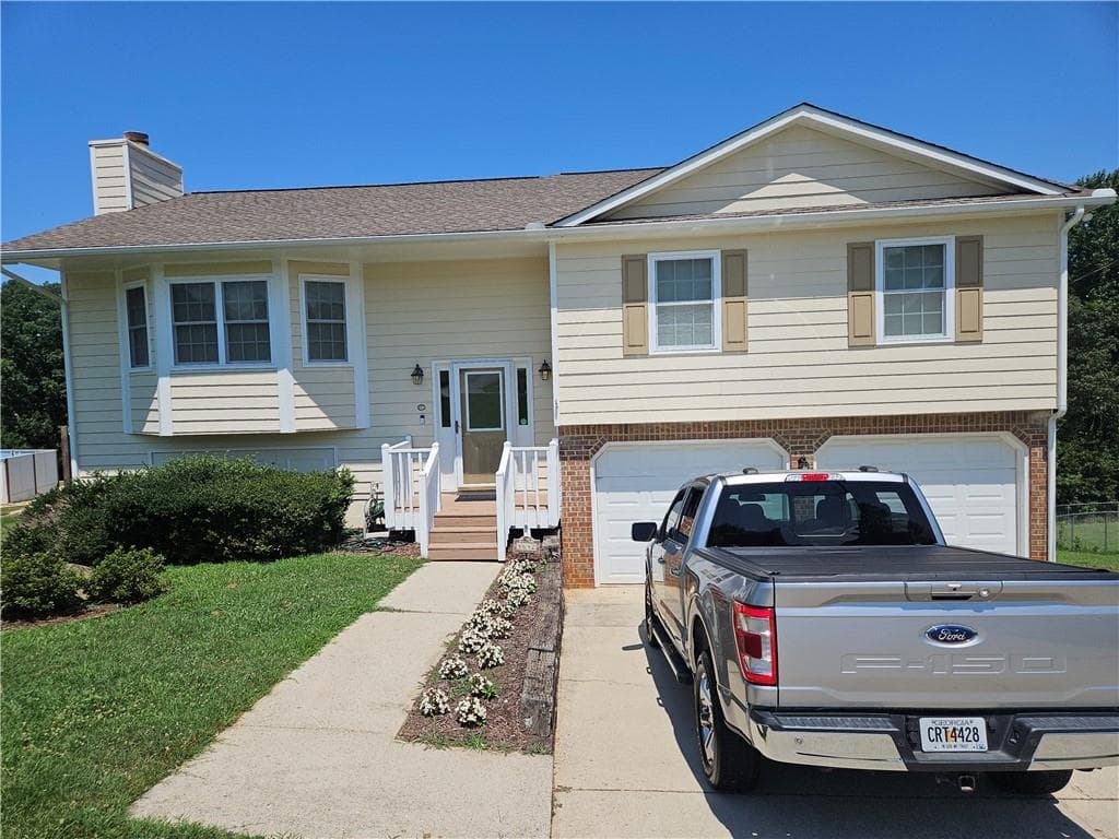 4642 Quail Pointe Drive, Flowery Branch, GA 30542 — most recent listing photo