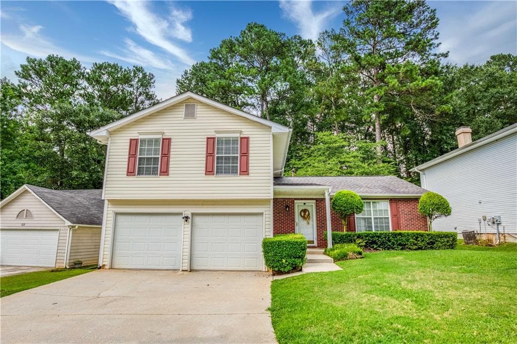 709 Kilkenny Circle, Lithonia, GA 30058 — most recent listing photo