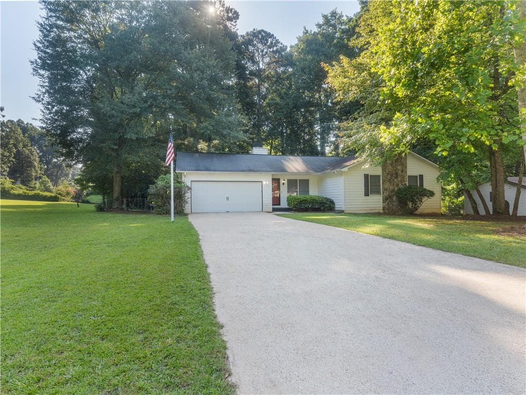 8234 Tupelo Trail, Jonesboro, GA 30236 — most recent listing photo