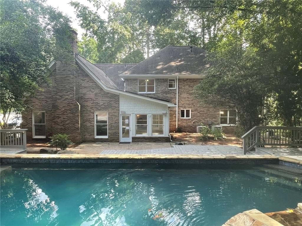 330 Autumn Wood Lane, Roswell, GA 30075 — most recent listing photo