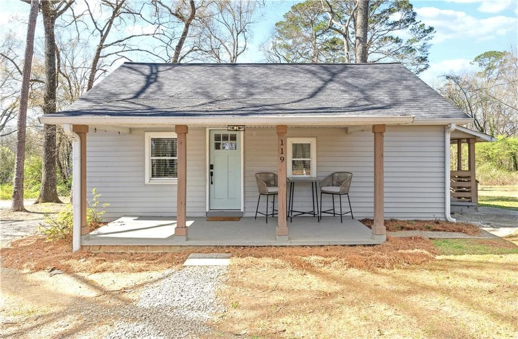2 bedroom, 1 bathroom single family residence sold at 119 Old Vandiver Drive, Canton, GA 30114