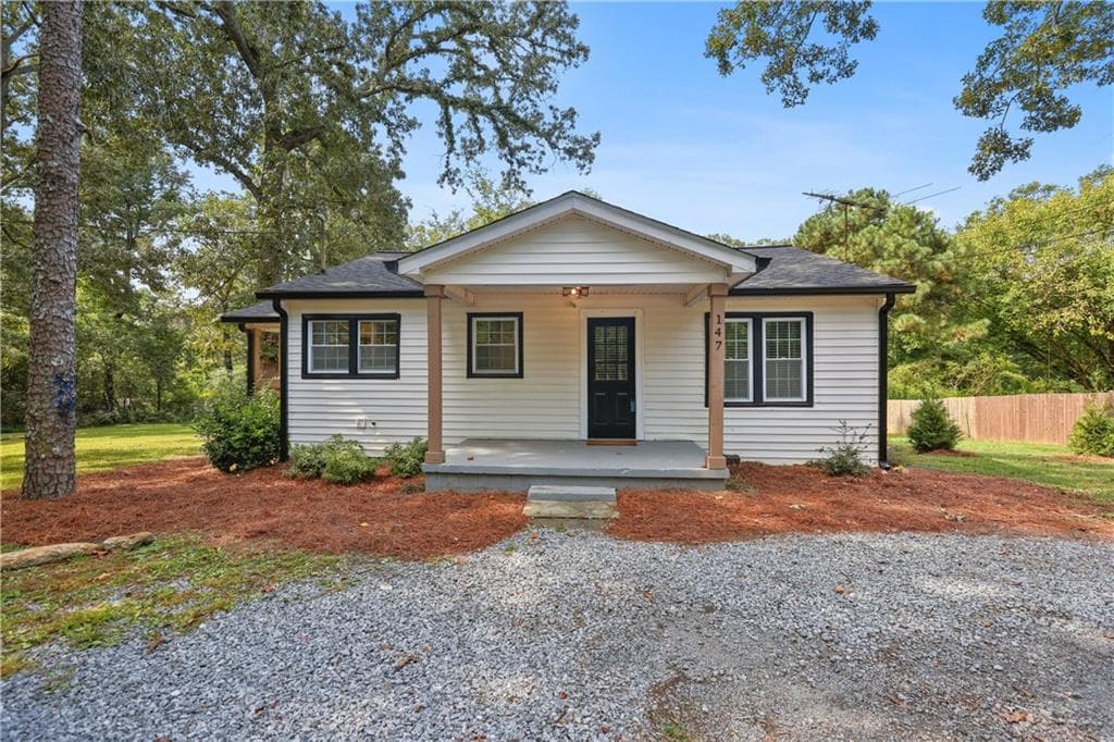 2 bedroom, 1 bathroom single family residence sold at 147 Old Vandiver Drive, Canton, GA 30114