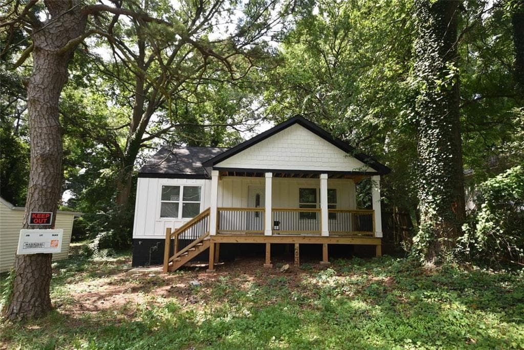 1000 Poplar Street, Atlanta, GA 30344 — most recent listing photo