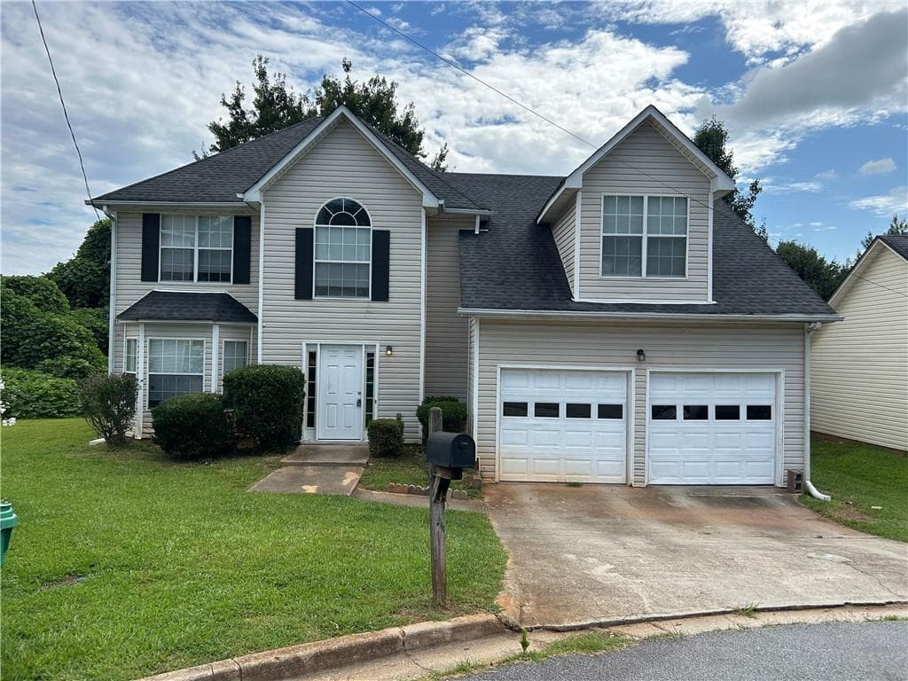 5696 Wellborn Creek Drive, Lithonia, GA 30058 — most recent listing photo