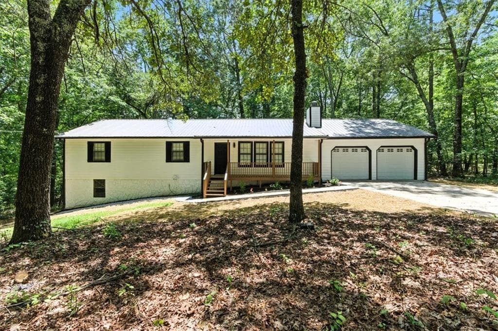 4090 E Chapel Hill Road, Douglasville, GA 30135 — most recent listing photo