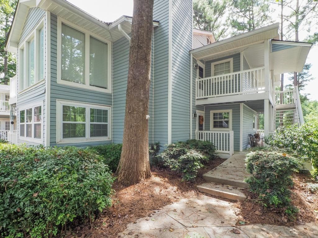 2735 Saint Augustine Trail, Marietta, GA 30067 — most recent listing photo