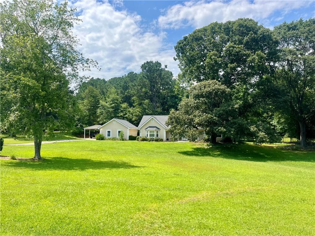 10 Carriage Gate Drive, Sharpsburg, GA 30277 — most recent listing photo