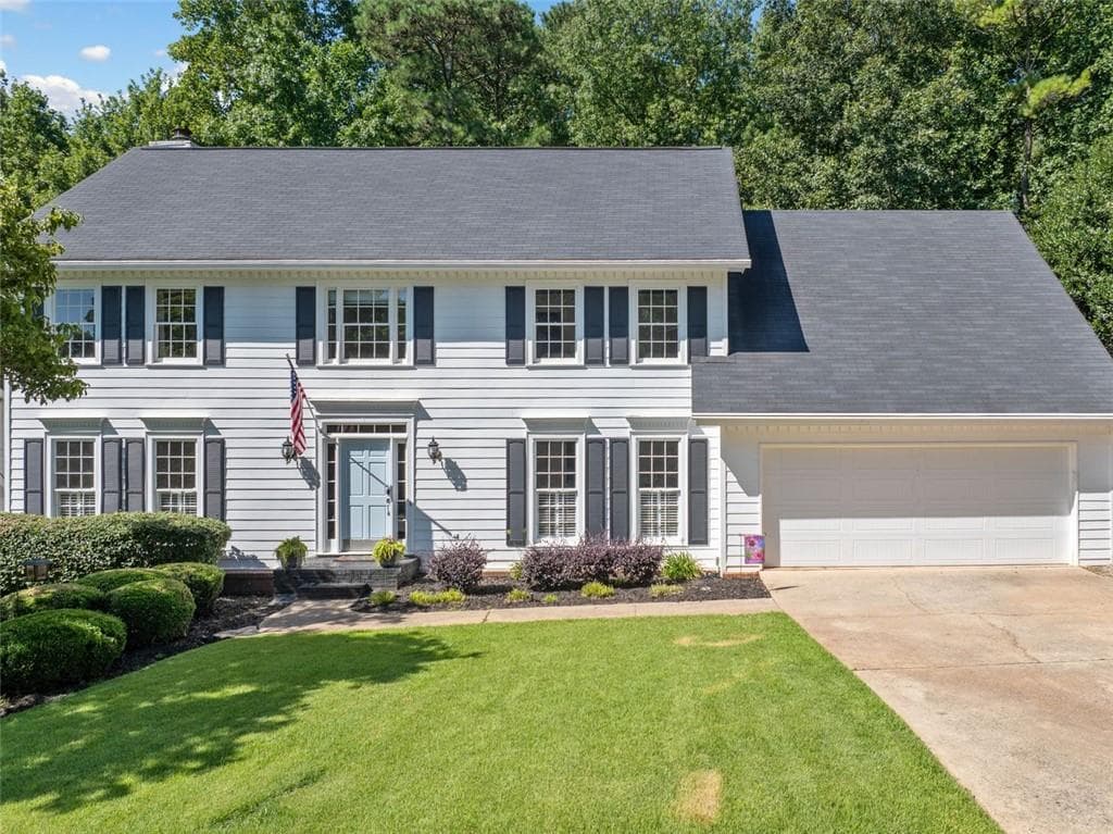 4 bedroom, 3 bathroom, 3,042 sq ft single family residence sold at 3159 Arborwoods Drive, Alpharetta, GA 30022