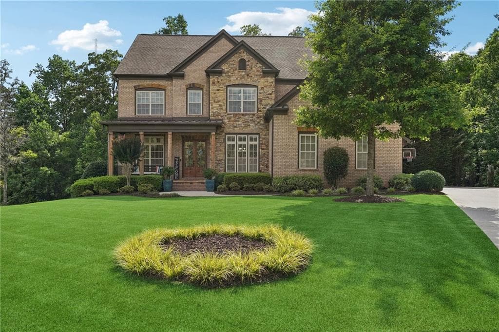 6 bedroom, 5 bathroom, 5,600 sq ft single family residence sold at 1720 Flinthaven Court, Lawrenceville, GA 30043
