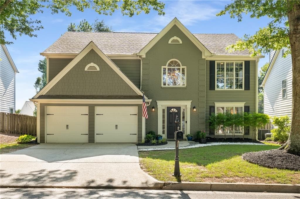 11095 Crabapple Lake Drive, Roswell, GA 30076 — most recent listing photo