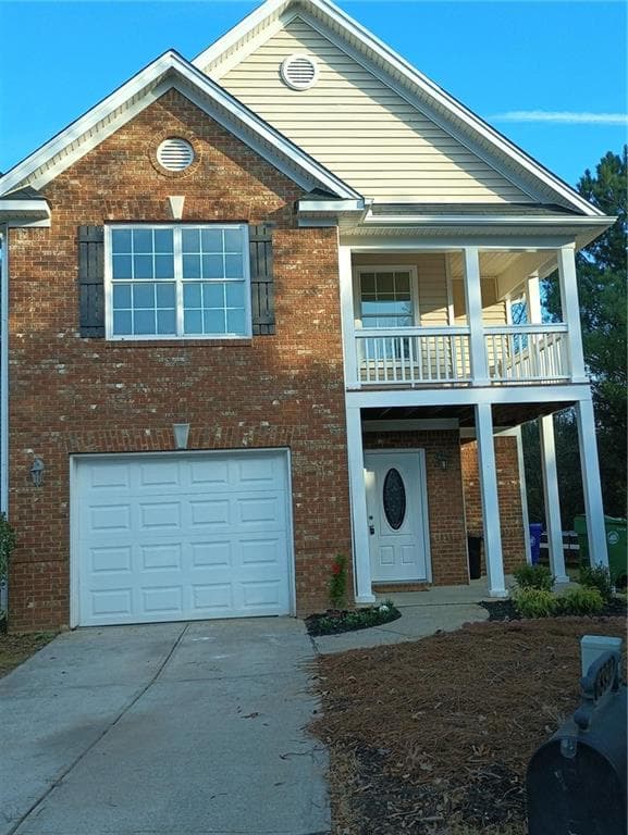 3 bedroom, 4 bathroom townhouse sold at 6398 Shadow Square, Lithonia, GA 30058