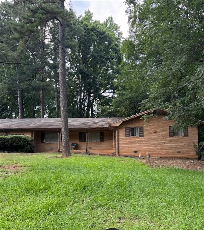 6 bedroom, 3 bathroom, 2,198 sq ft single family residence sold at 4312 E Kings Point Circle, Atlanta, GA 30338
