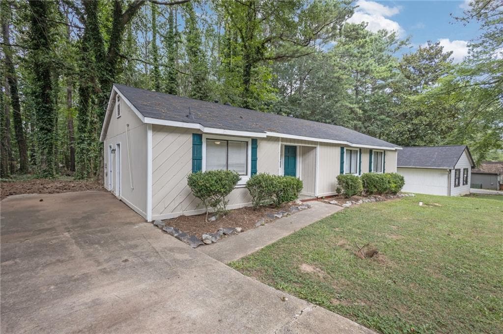 59 Burnham Circle, Jonesboro, GA 30238 — most recent listing photo