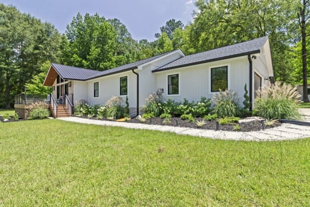 106 Dumbarton Drive, Macon, GA 31210 — most recent listing photo