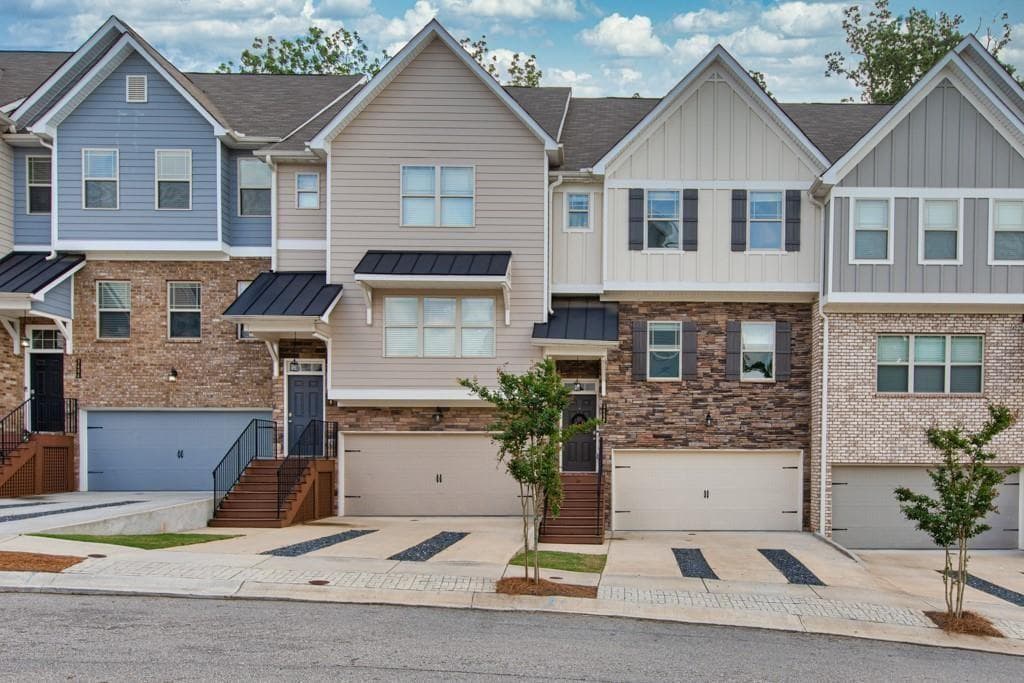3456 Abbey Way, Gainesville, GA 30507 — most recent listing photo
