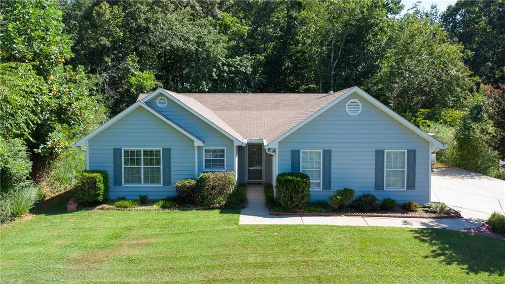 5905 Shadewater Drive, Cumming, GA 30041 — most recent listing photo