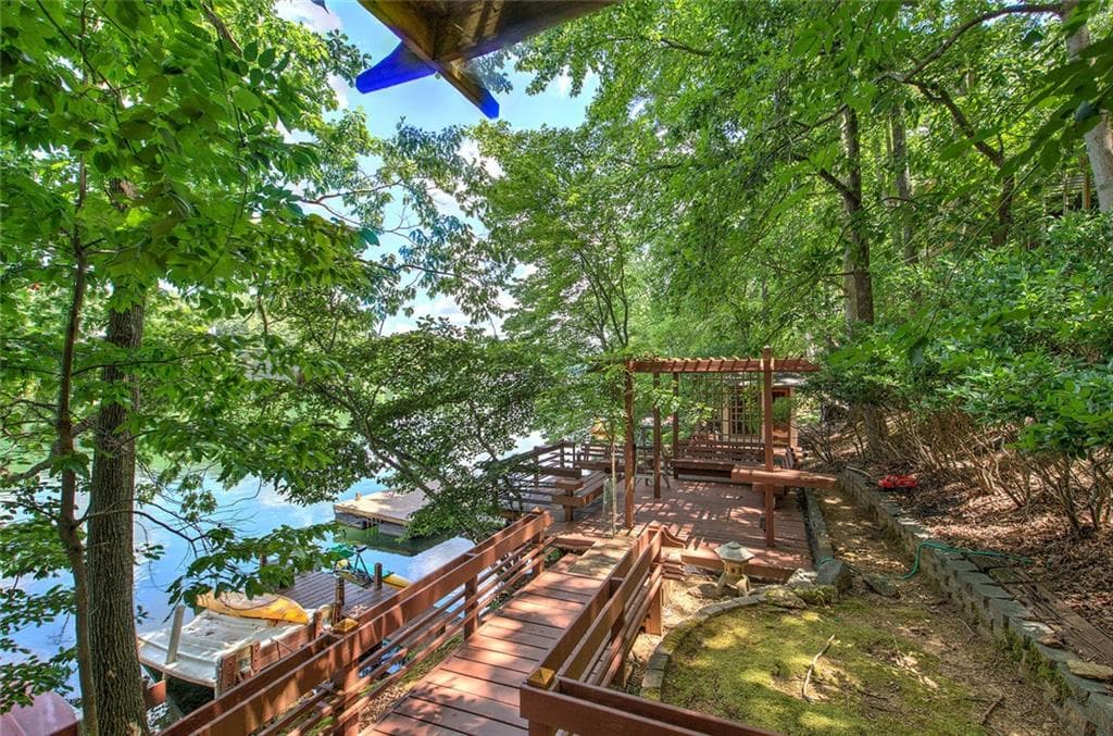 3 bedroom, 4 bathroom, 5,256 sq ft single family residence for sale at 166 Douglas Fir Drive, Waleska, GA 30183 — photo 6