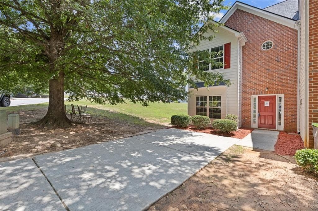 378 BROOKVIEW Drive, Riverdale, GA 30274 — most recent listing photo