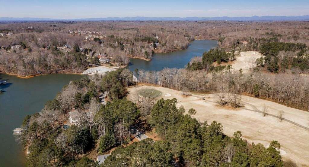 single family residence for sale at 614 East Lake Drive, Gainesville, GA 30506 — photo 10
