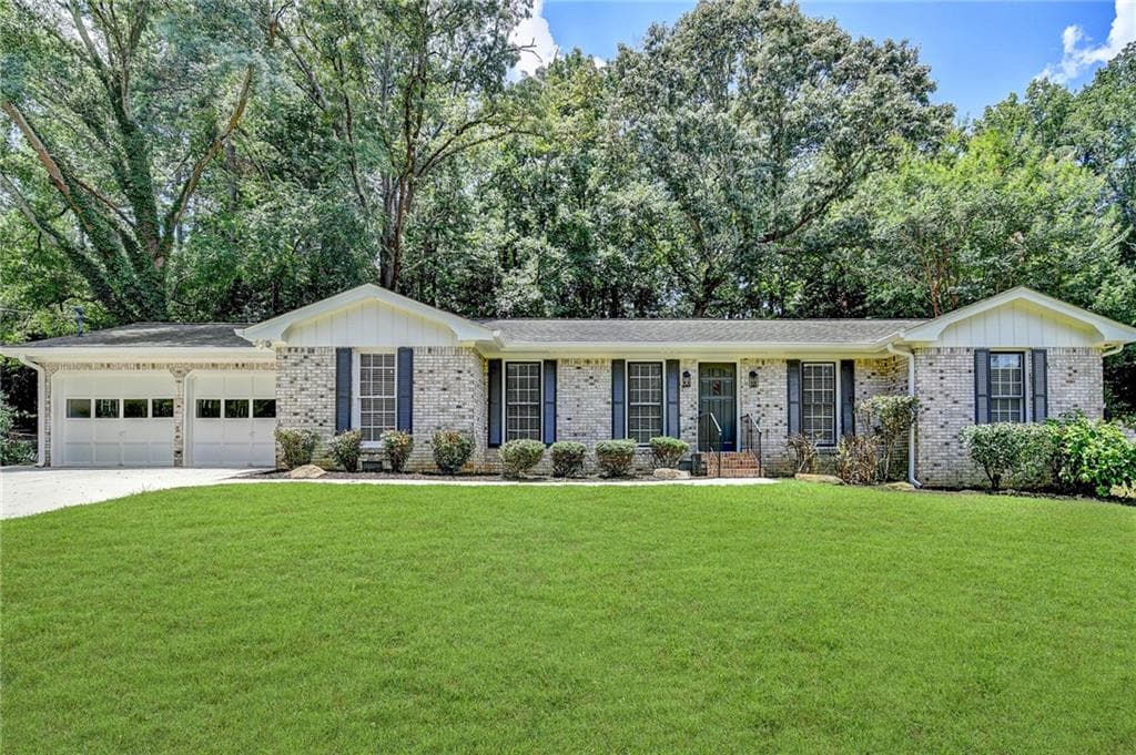 537 Rollingwood Drive, Stone Mountain, GA 30087 — most recent listing photo