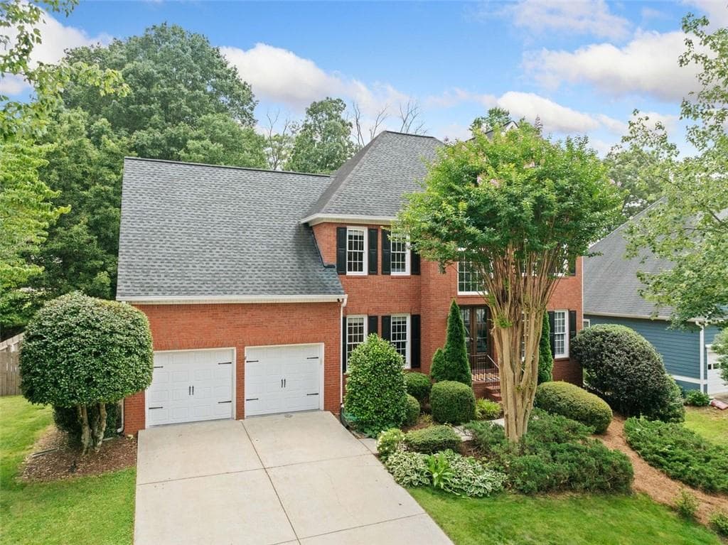 530 Summerhill Drive, Roswell, GA 30075 — most recent listing photo