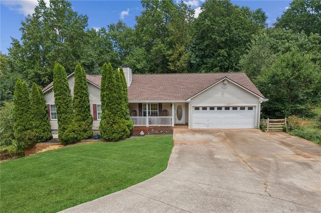 3338 Pennington Point Drive, Gainesville, GA 30507 — most recent listing photo